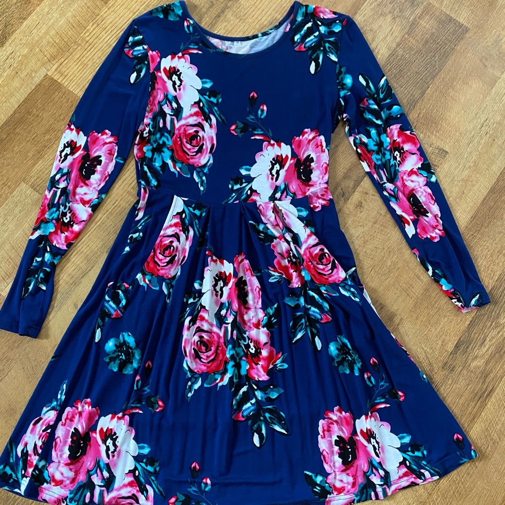 Blue flower long sleeve dress w/ pockets